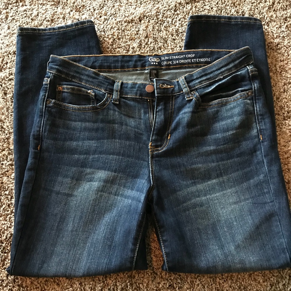 GAP - slim straight crop